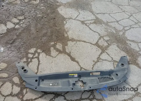 2020 Toyota Highlander Le из США, поврежденный, VIN 5TDBZRBH8LS511947